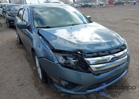2012 Ford Fusion Se z USA, uszkodzony, nr VIN 3FAHP0HA4CR432399